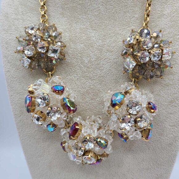 Exquisite! NWT J Crew Rhinestone Crystal Statement Snowball Necklace - Picture 8 of 14